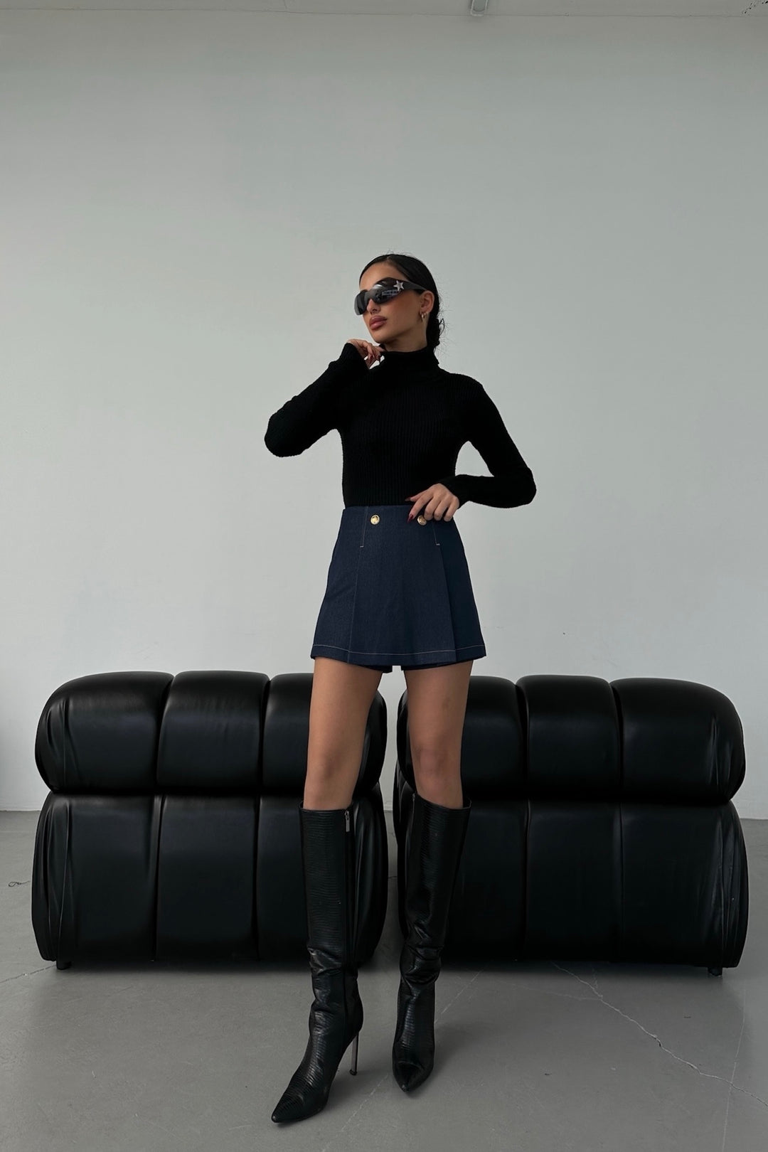 Gold Button Detailed Pleated Denim Skort