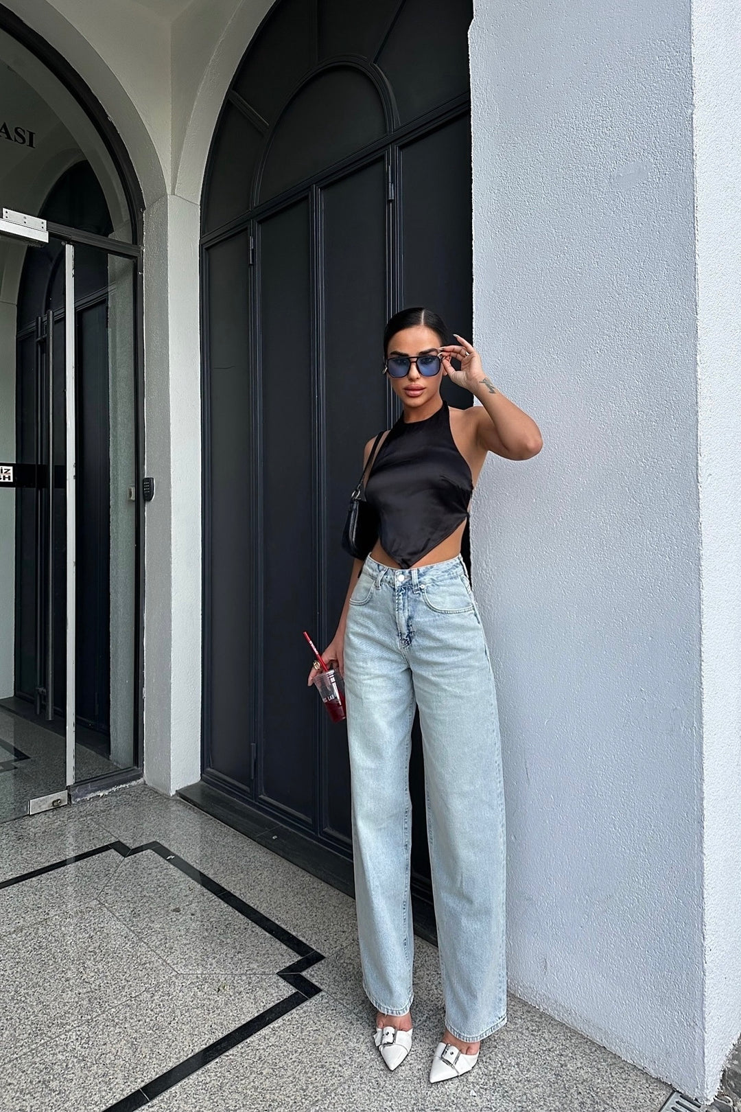 Baggy Boyfriend Light Wash Barrel Jeans