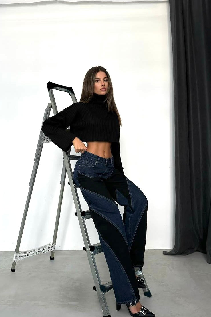 Bicolor Blue Jeans