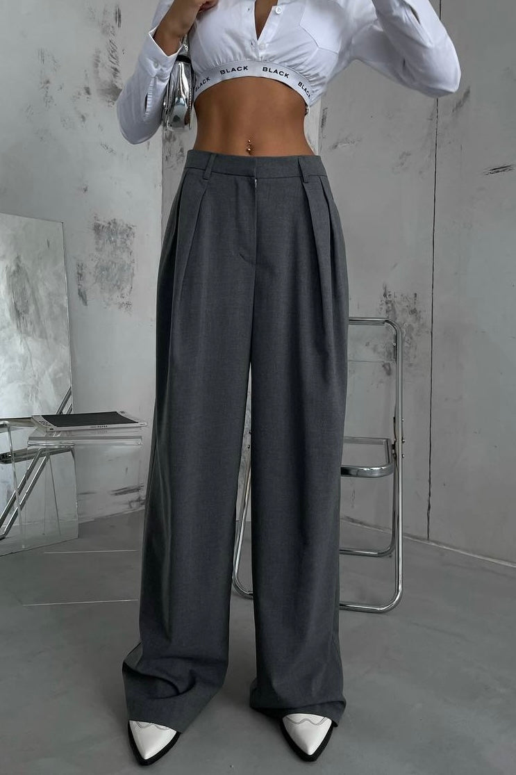Wide Leg Pleated Pants