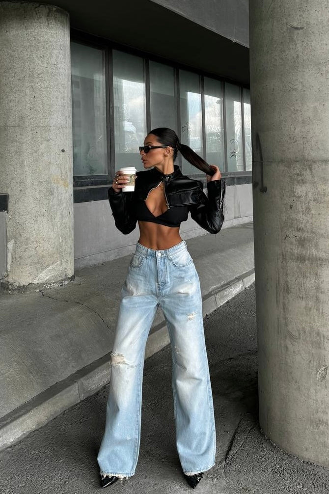 Distressed Wide Leg Jeans