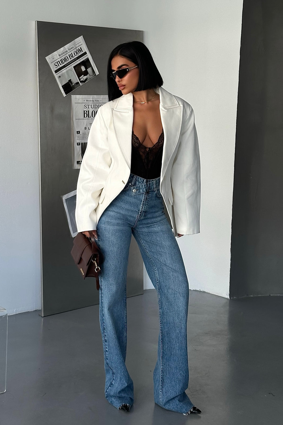 Wide-Leg Cross-Belt High-Waisted Jean