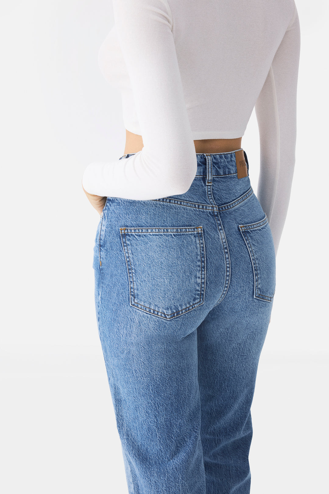 Cross Belt Wide Leg Jean