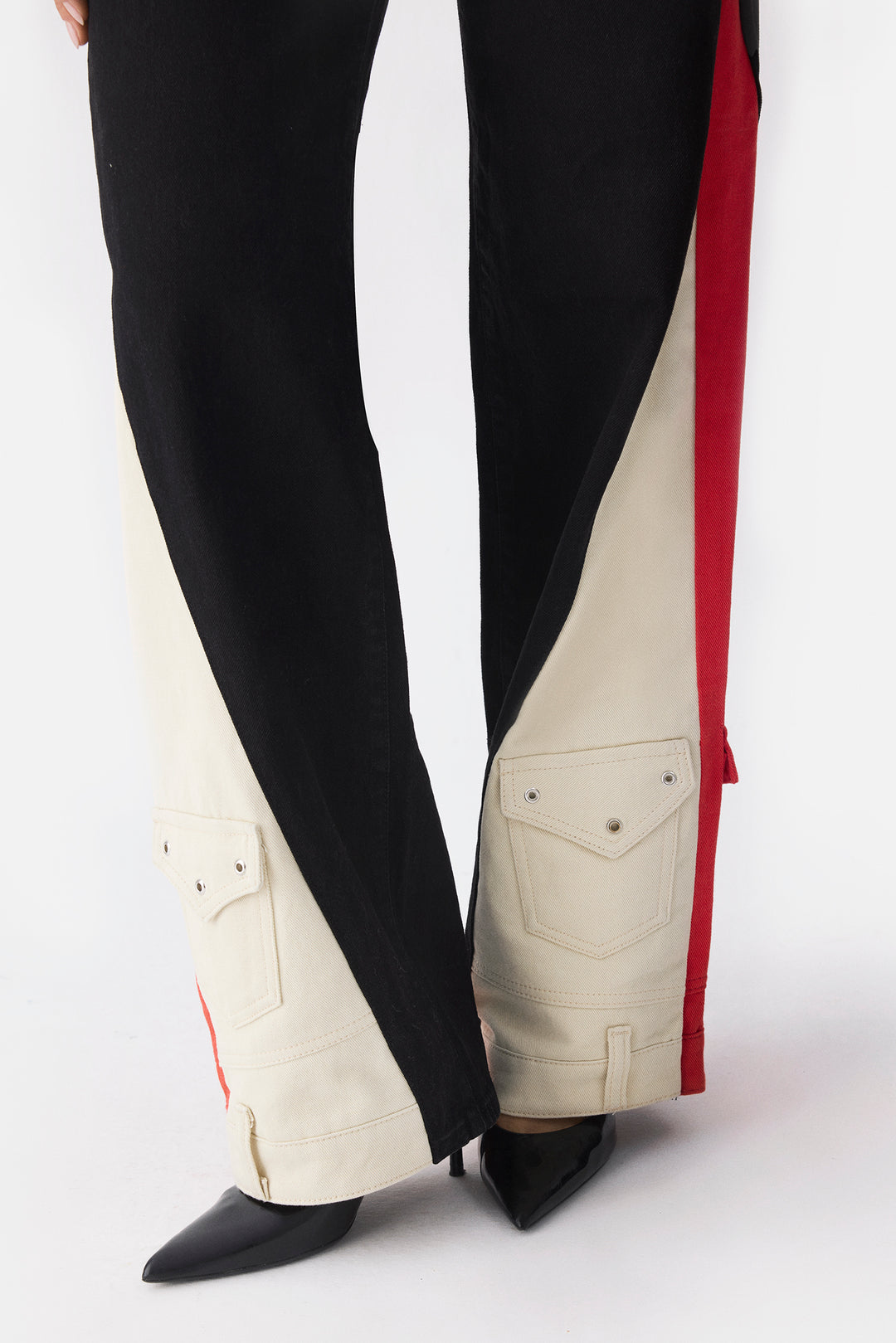 Tri-Tone Pocket Hem Jeans