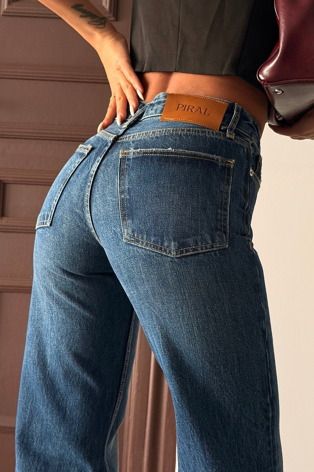 Mid Rise Straight Fit Jeans