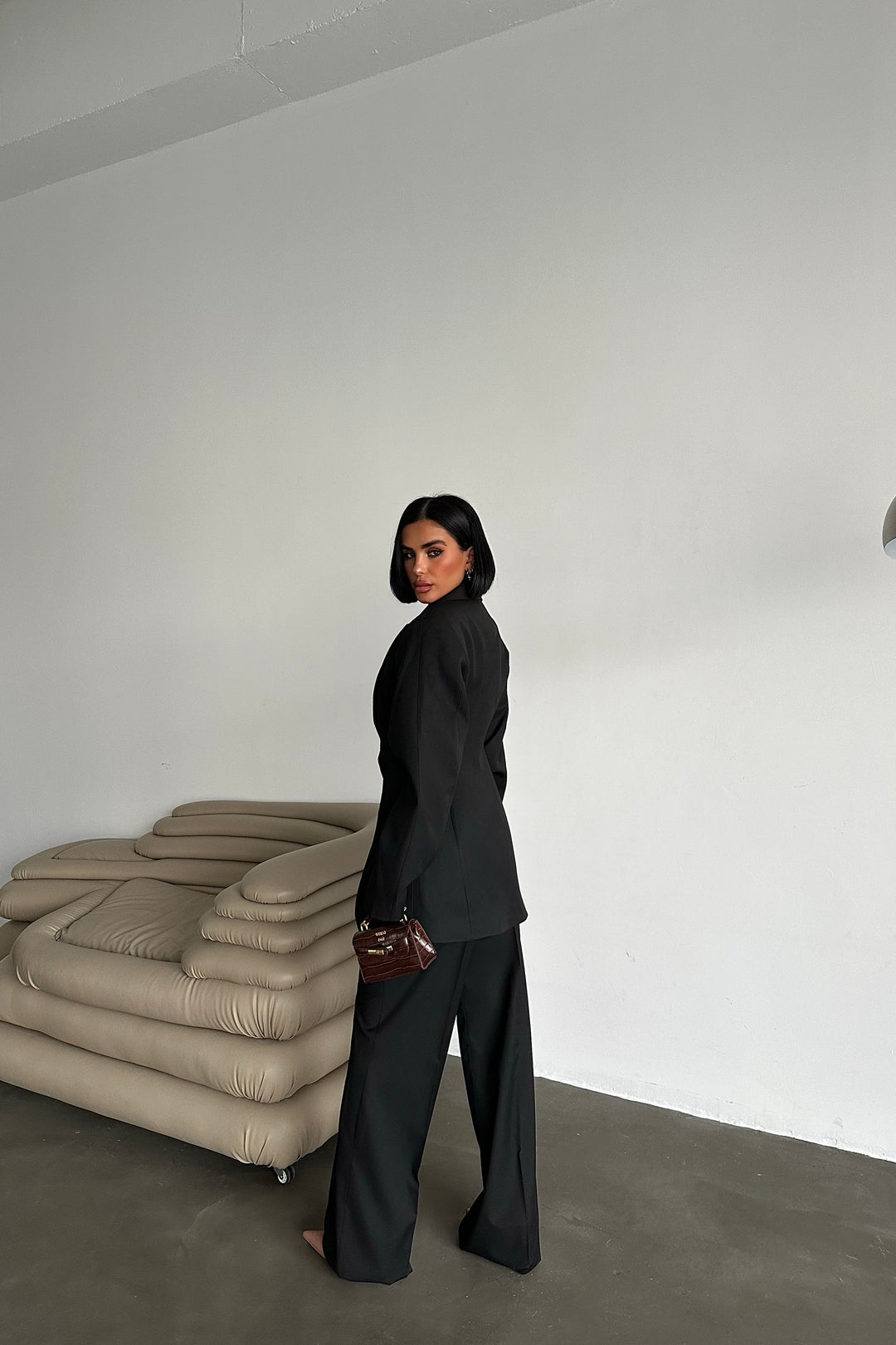 Structured Blazer & Pleated Trousers Set