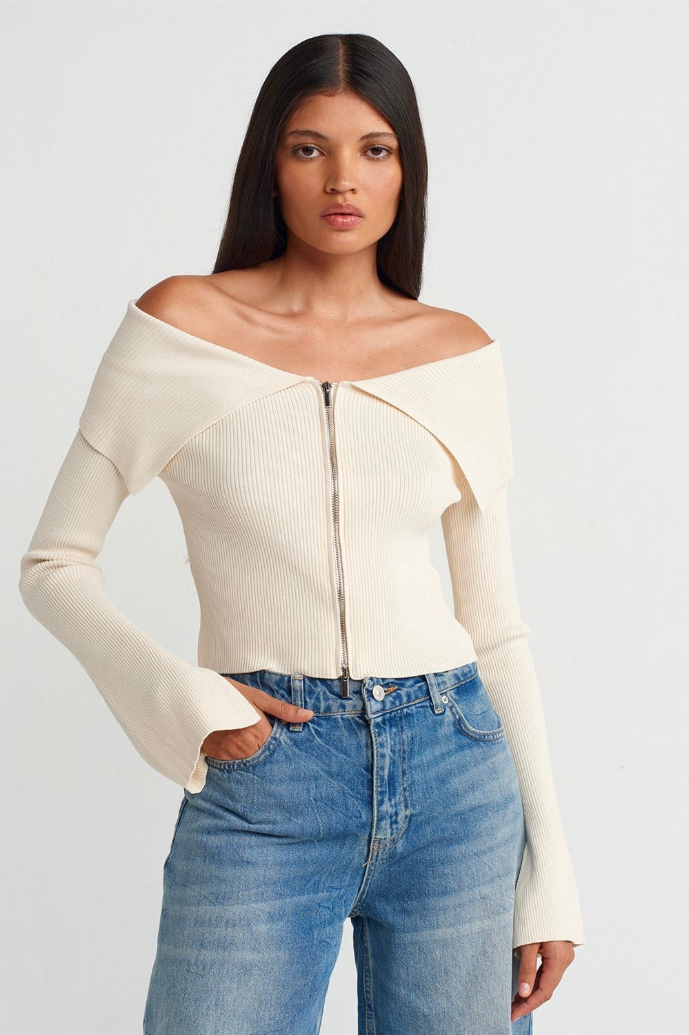 Off-Shoulder Zip-Up Ribbed Top