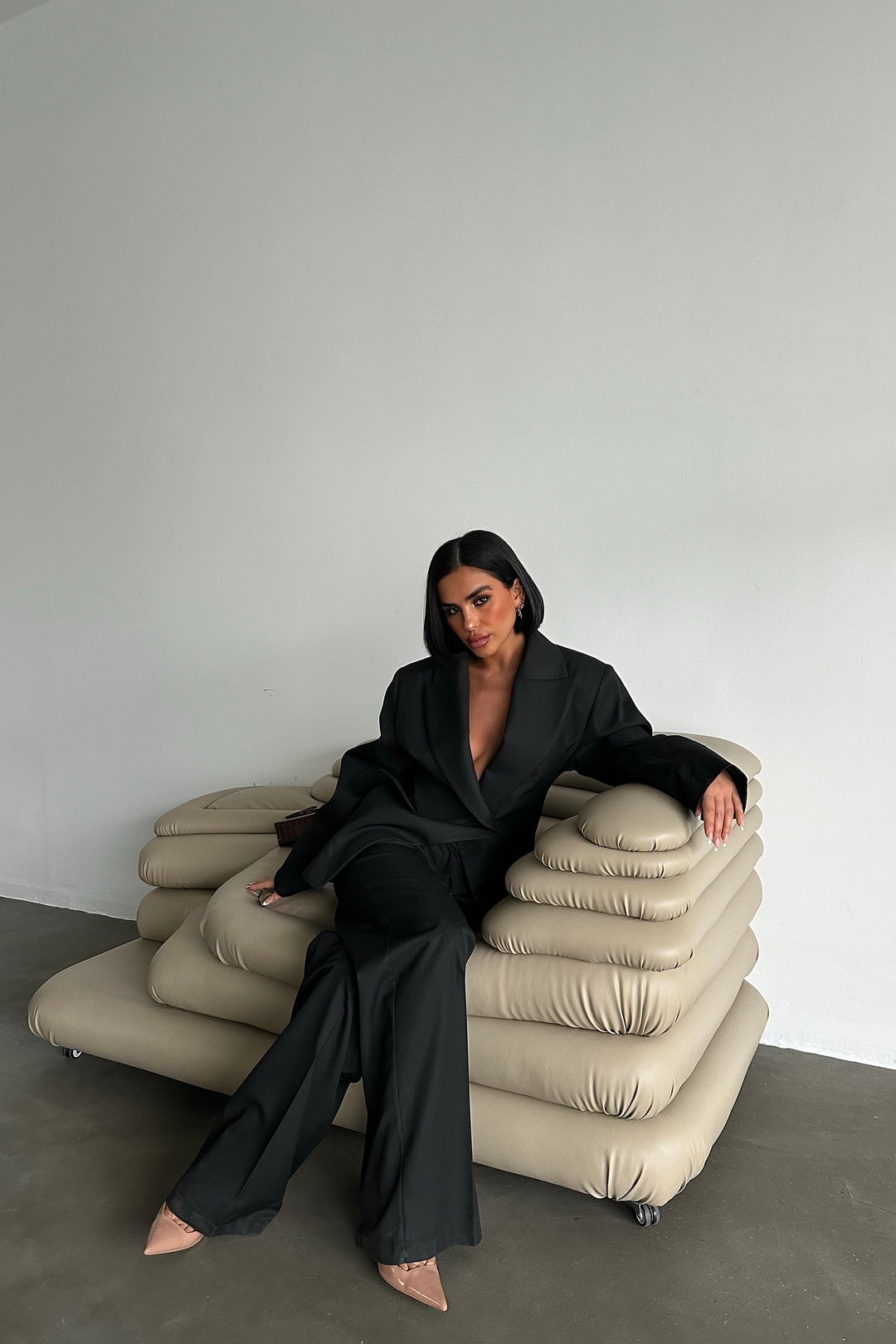 Structured Blazer & Pleated Trousers Set