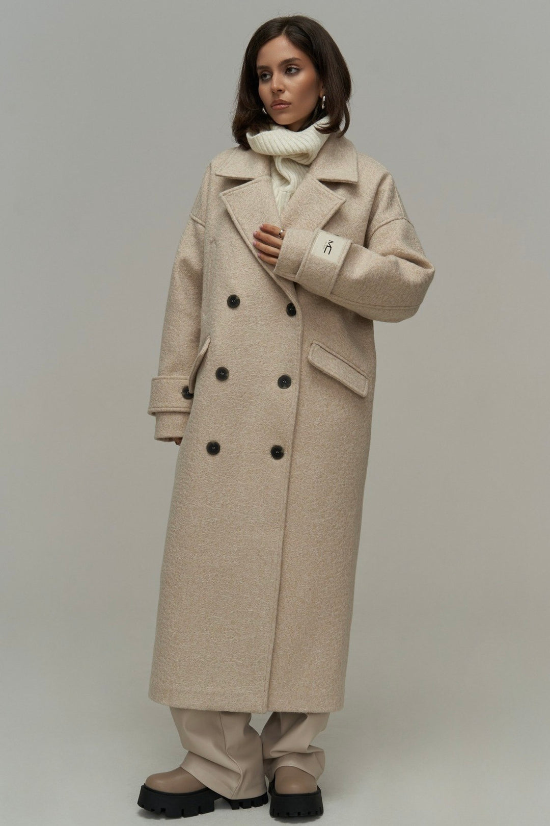 Piral Mulle Collection Oversize Beige Coat