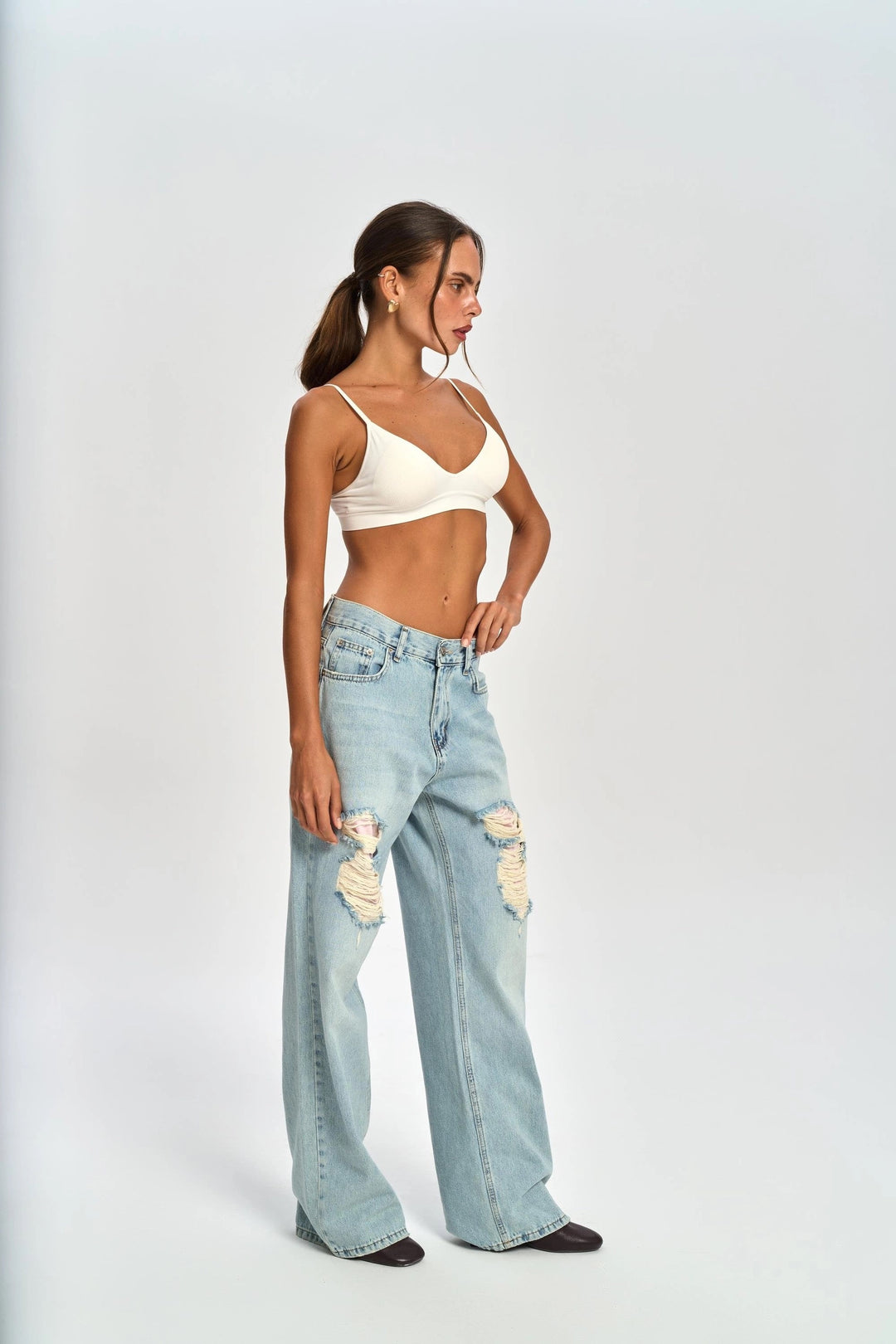 Relaxed Fit Patch Detail Distressed Wide Leg Jeans