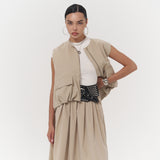 Sleeveless Zip-Up Utility Vest