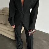 Structured Blazer & Pleated Trousers Set