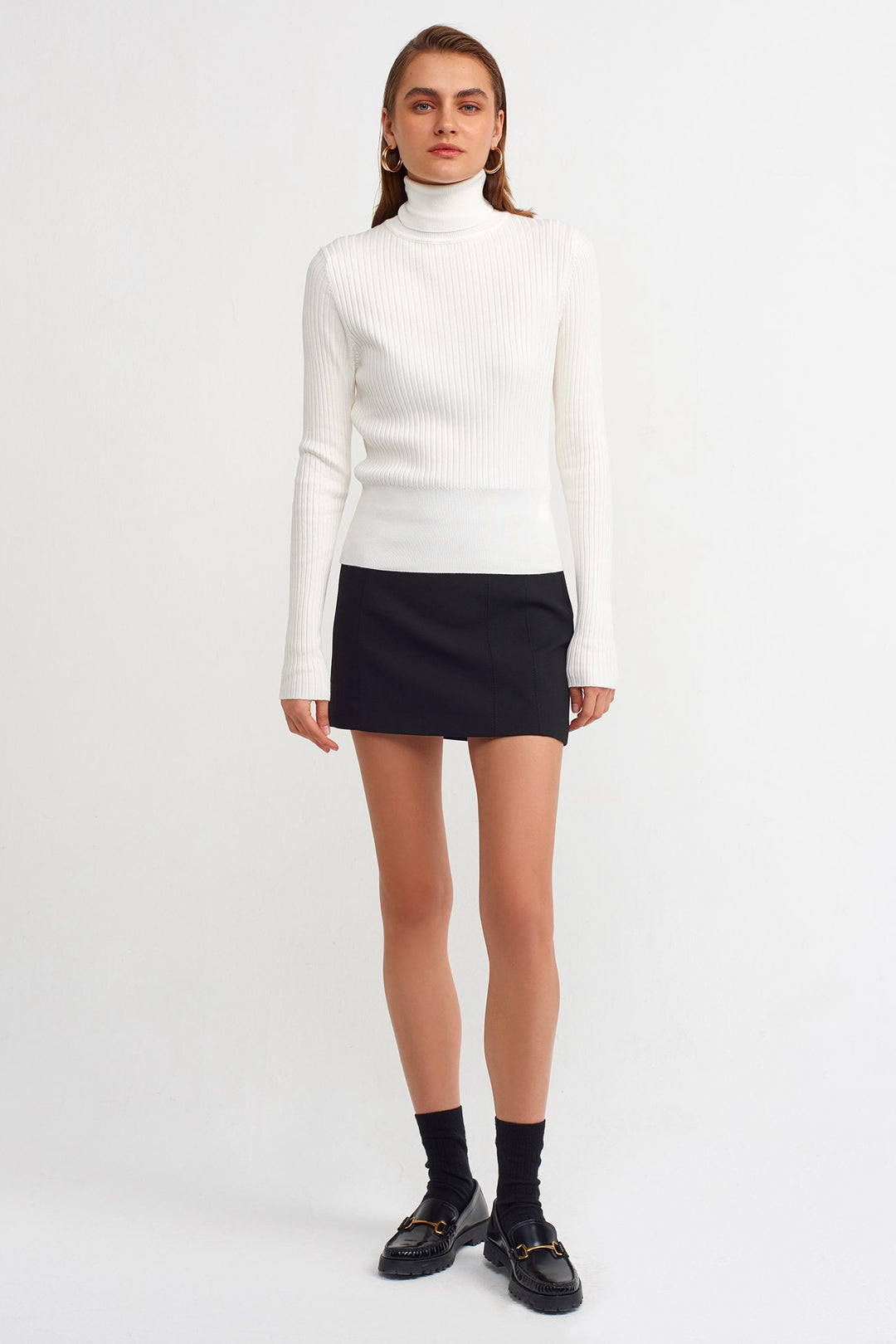 Basic Turtleneck Sweater