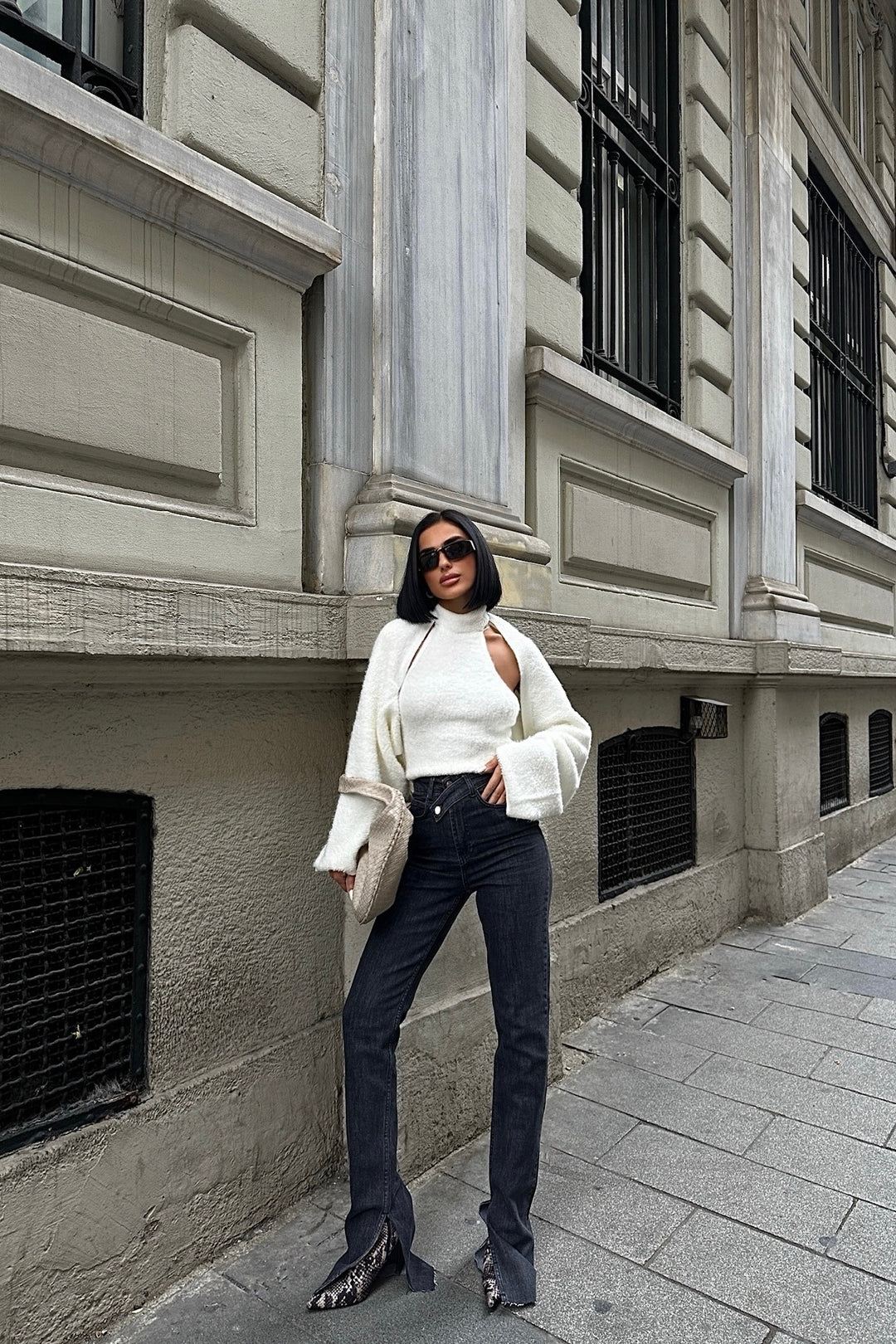 Cross Belt Jeans Gray