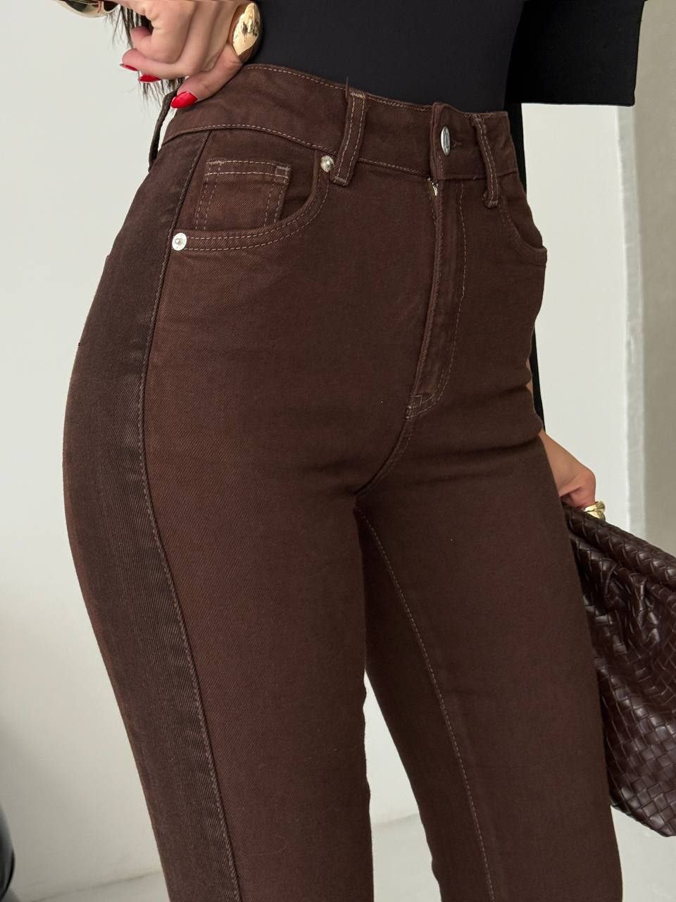 Contrast Seam Slim Flare Jeans