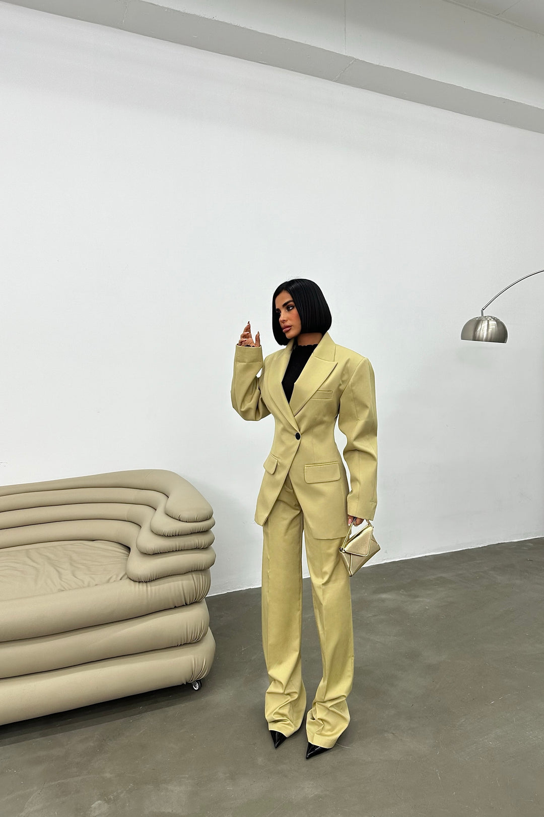Structured Blazer & Pleated Trousers Set