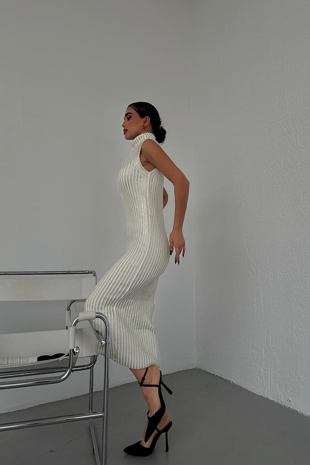 Ribbed Sleeveless Maxi Dress - Ivory