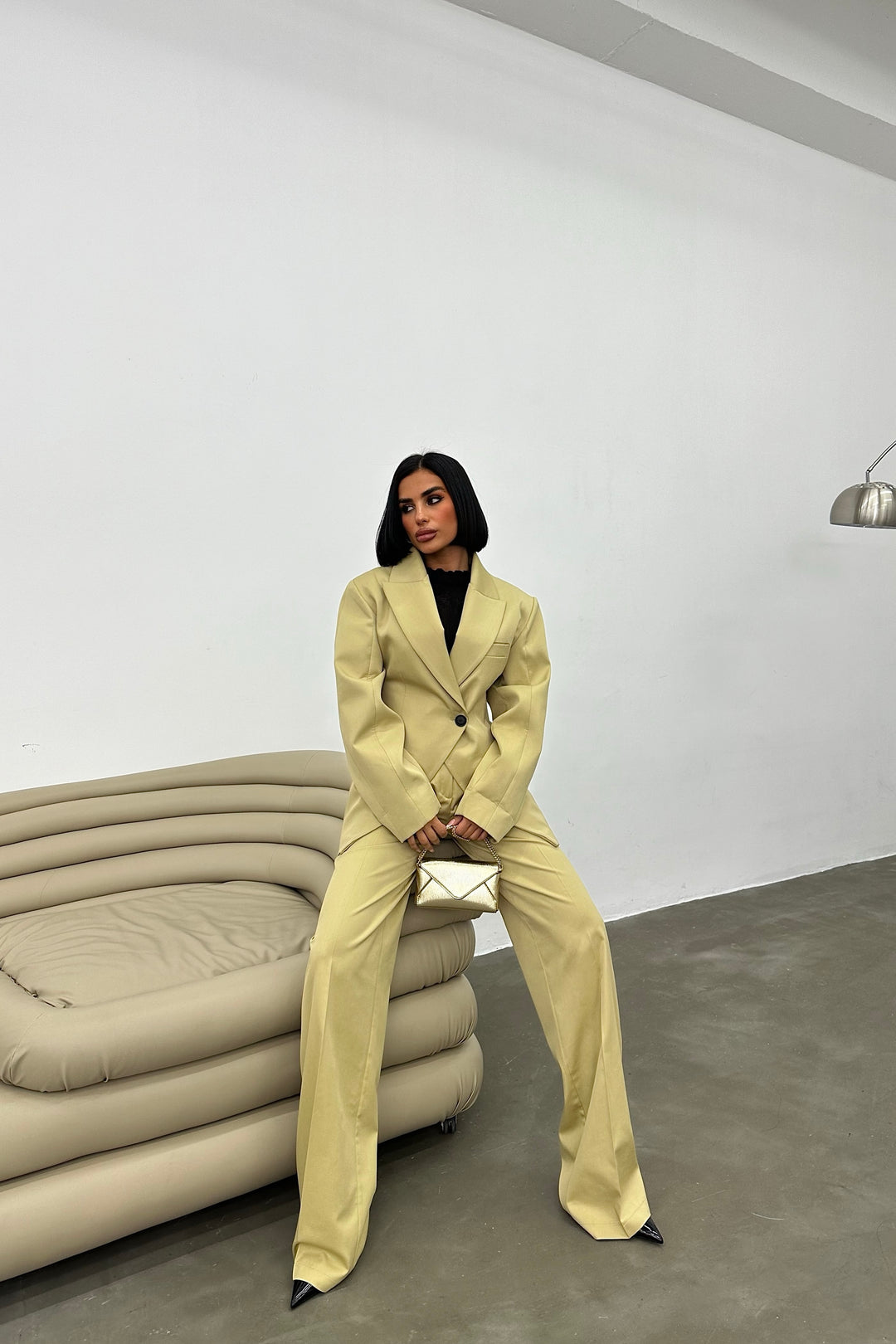 Structured Blazer & Pleated Trousers Set