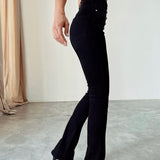 Button Closure Skinny Jean
