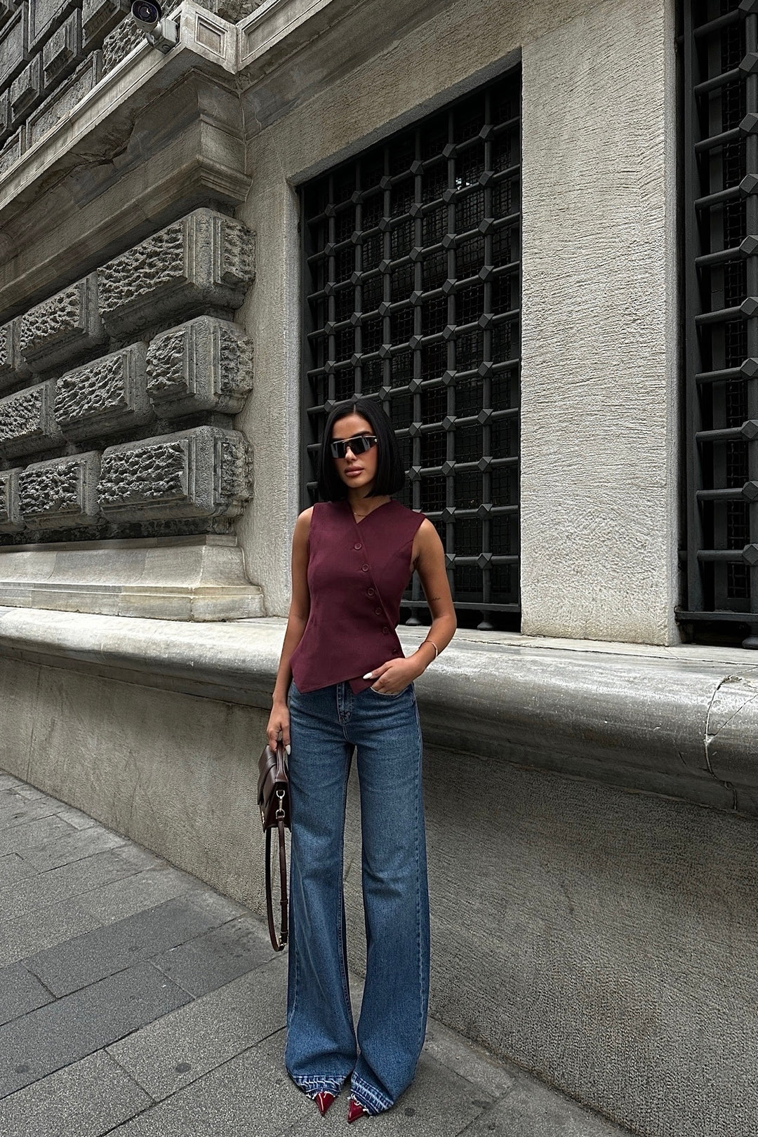 Raw Hem High-Waist Flared Jeans