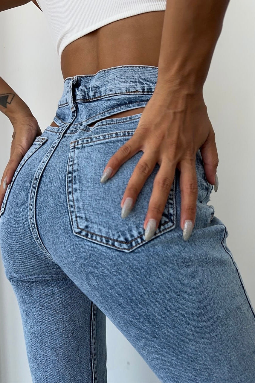 Back Detailed Jeans