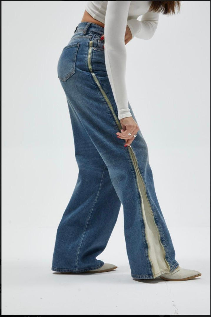 Neon Side Zipper Jeans