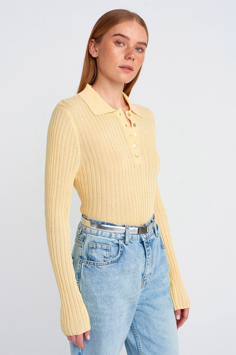 Buttoned Polo Collar Lightweight Knit Sweater