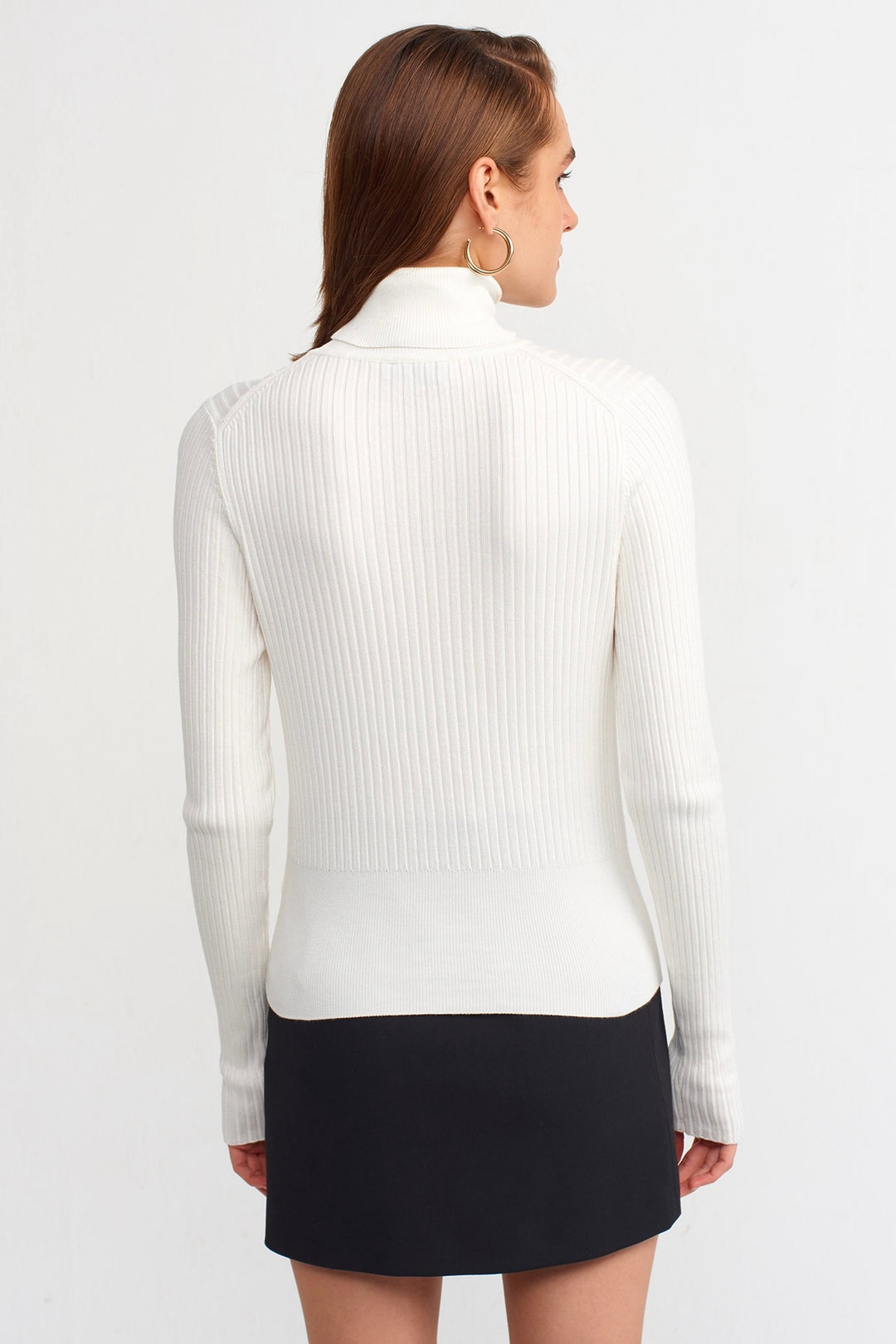 Basic Turtleneck Sweater