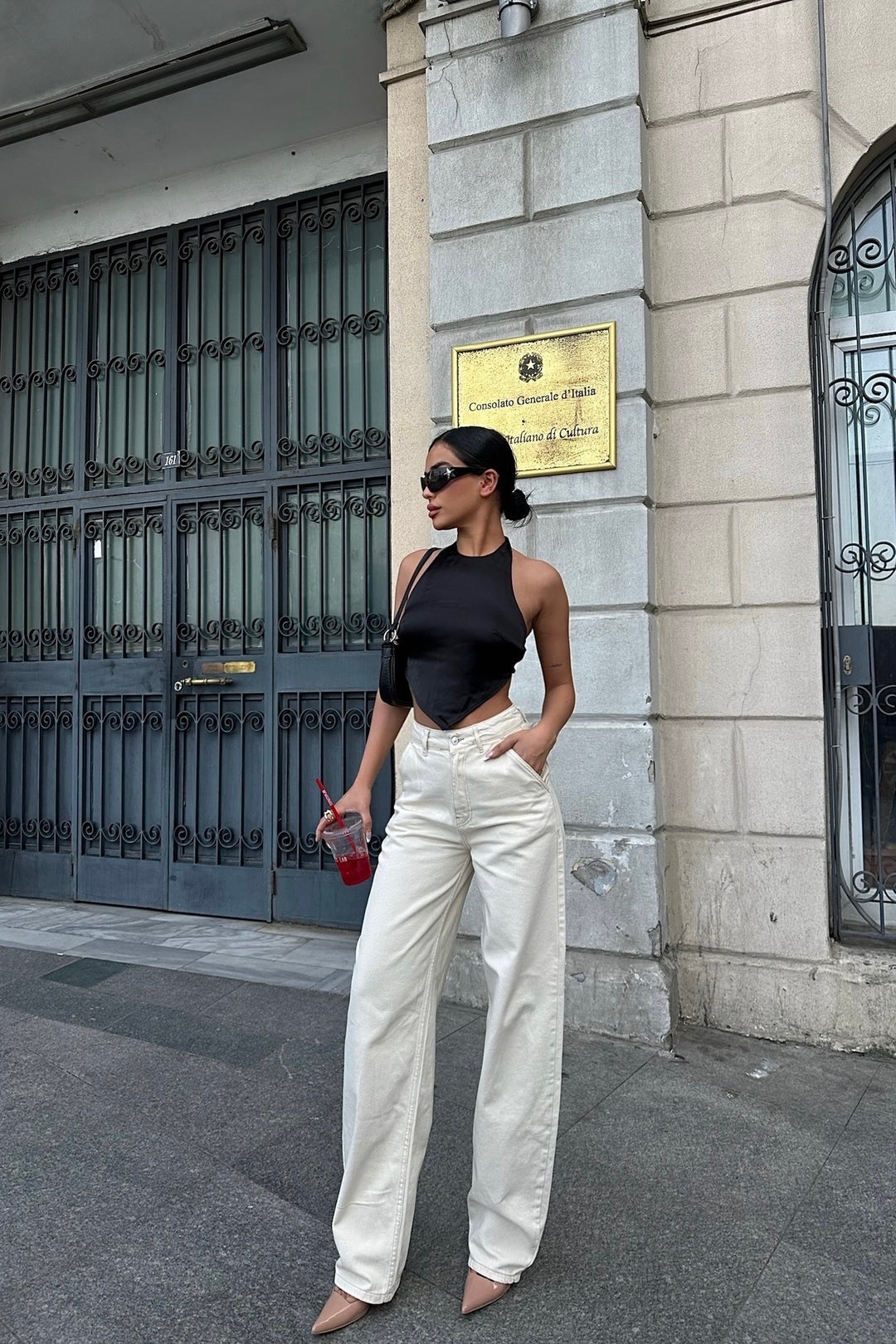 Baggy Ivory Barrel Jeans