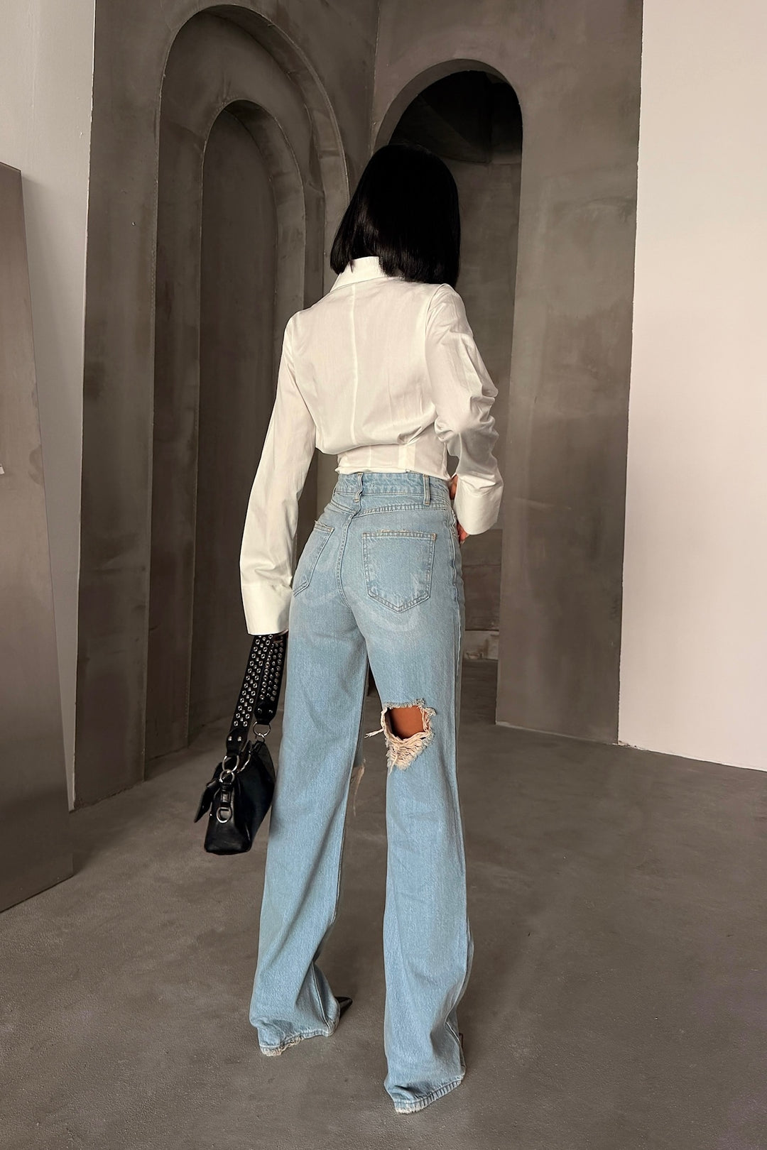 Ripped Bow-Waist Jeans