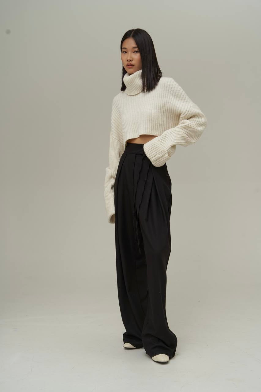 Wide Legs Pleated Pants In Colors