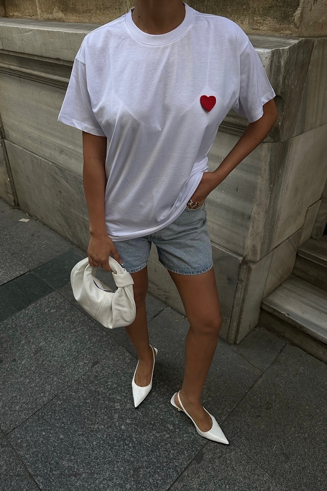 Embroidered Heart Attached T-shirt