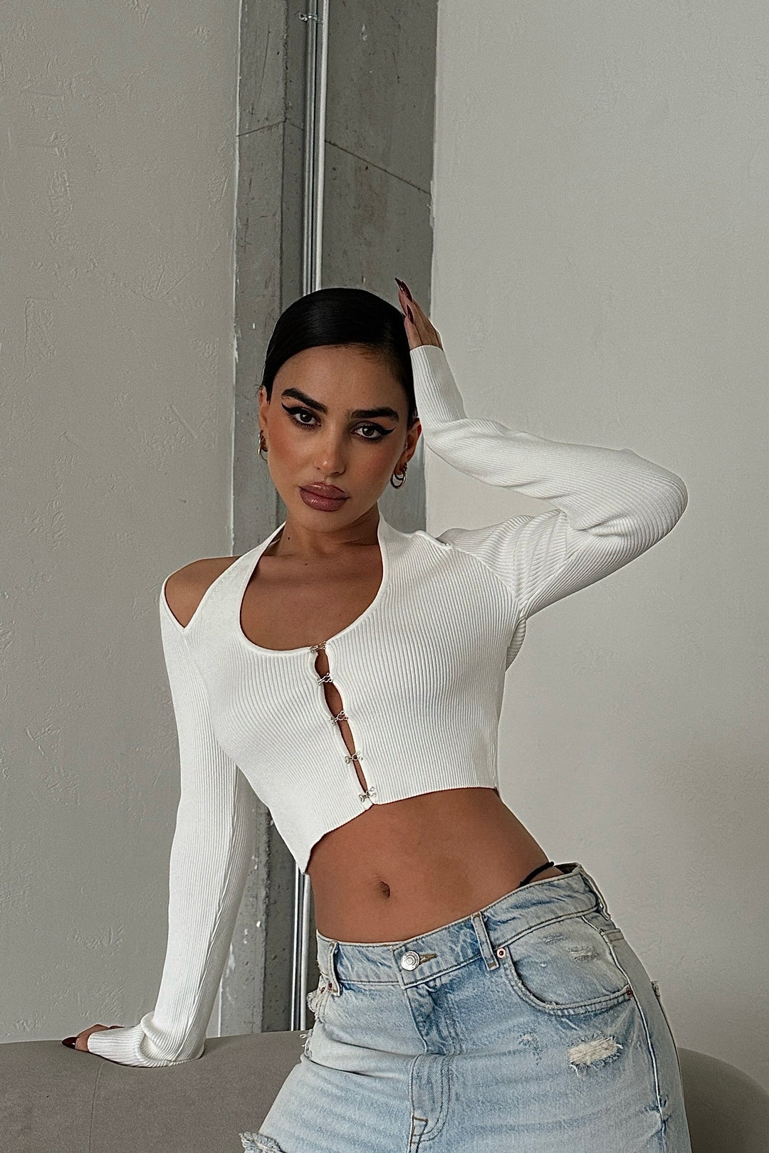 Hook Closure Cardigan