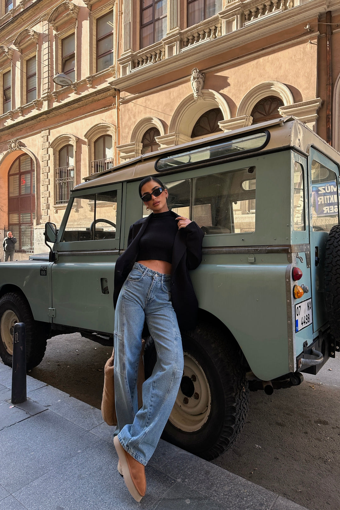 Tight Fit Cargo Jeans