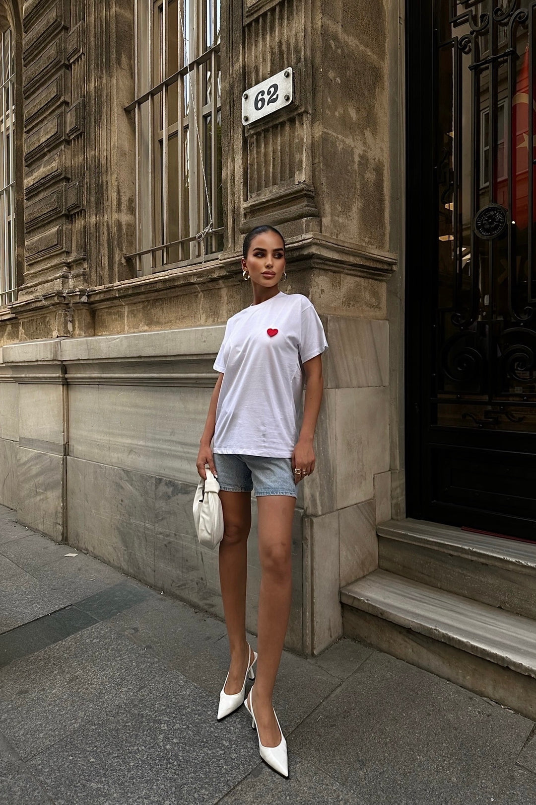 Embroidered Heart Attached T-shirt