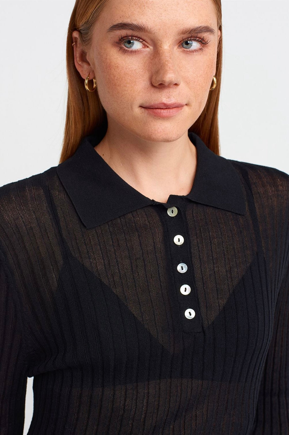 Buttoned Polo Collar Lightweight Knit Sweater