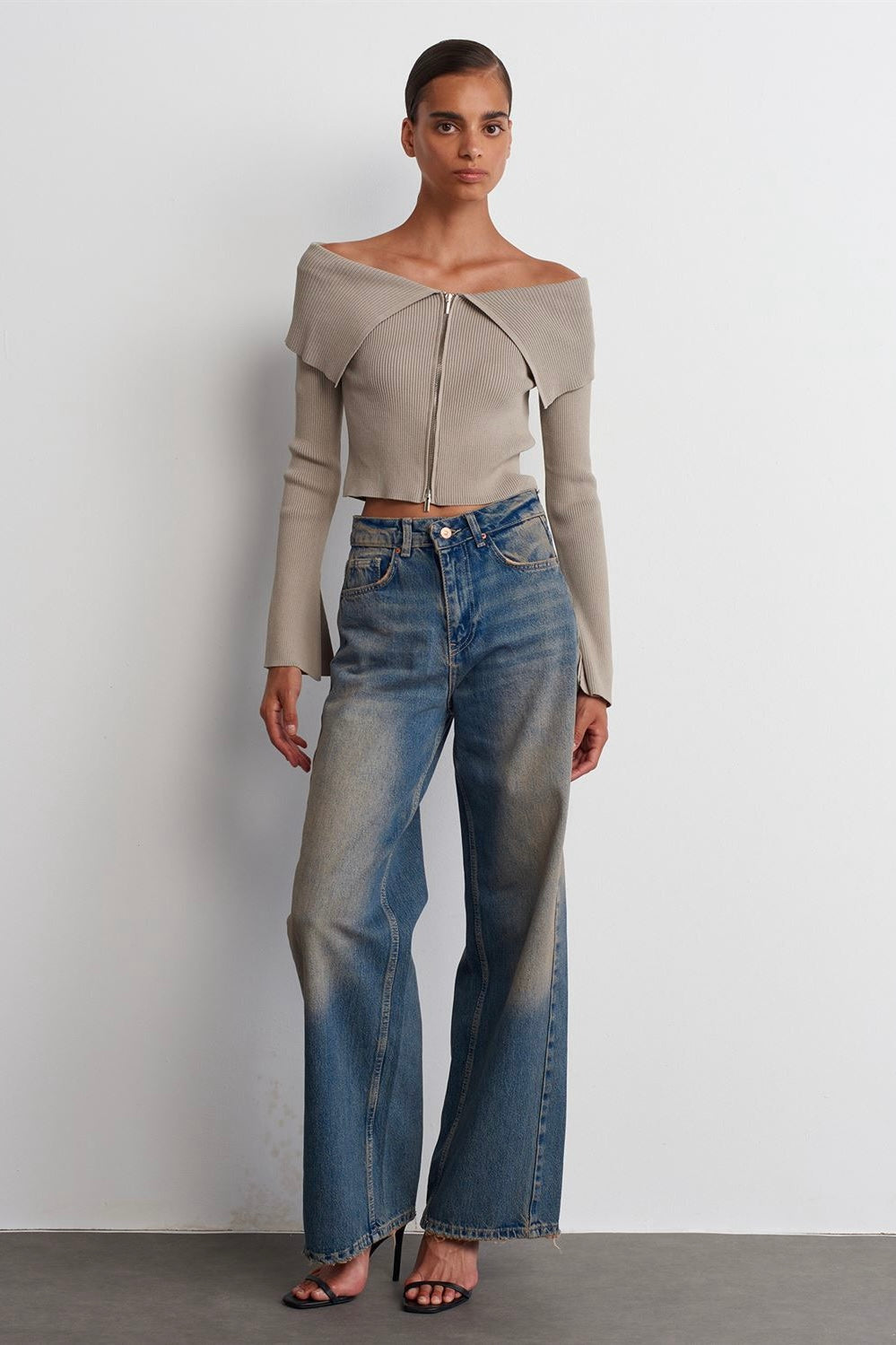 Off-Shoulder Zip-Up Ribbed Top