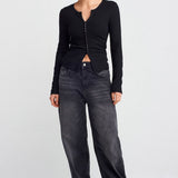 Notch Button Rib Top Black