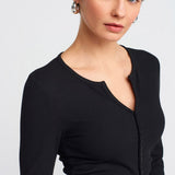 Notch Button Rib Top Black