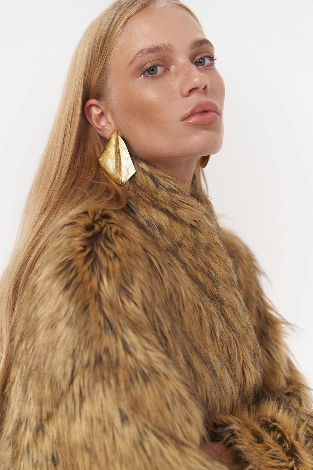 Aspen Faux Fur Long Coat in Tan