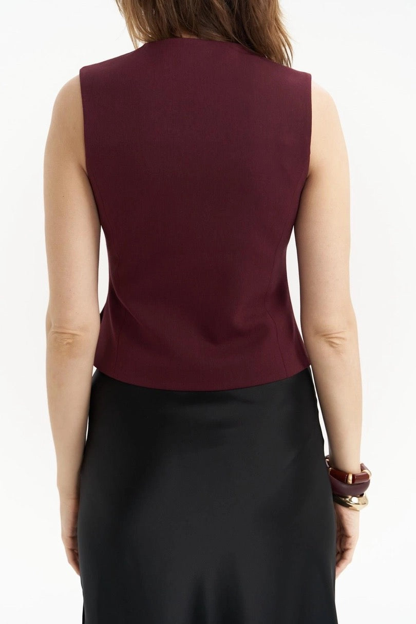Asymmetric Buttoned Vest Burgundy
