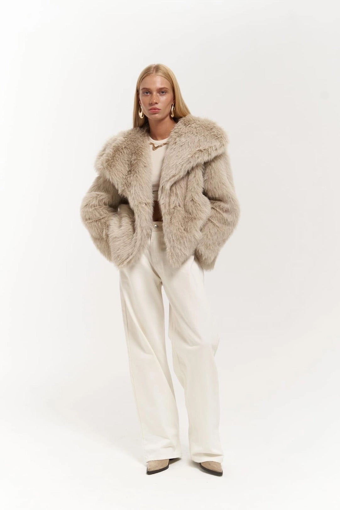 Plush Snap-Front Oversized Fur Jacket – PIRAL