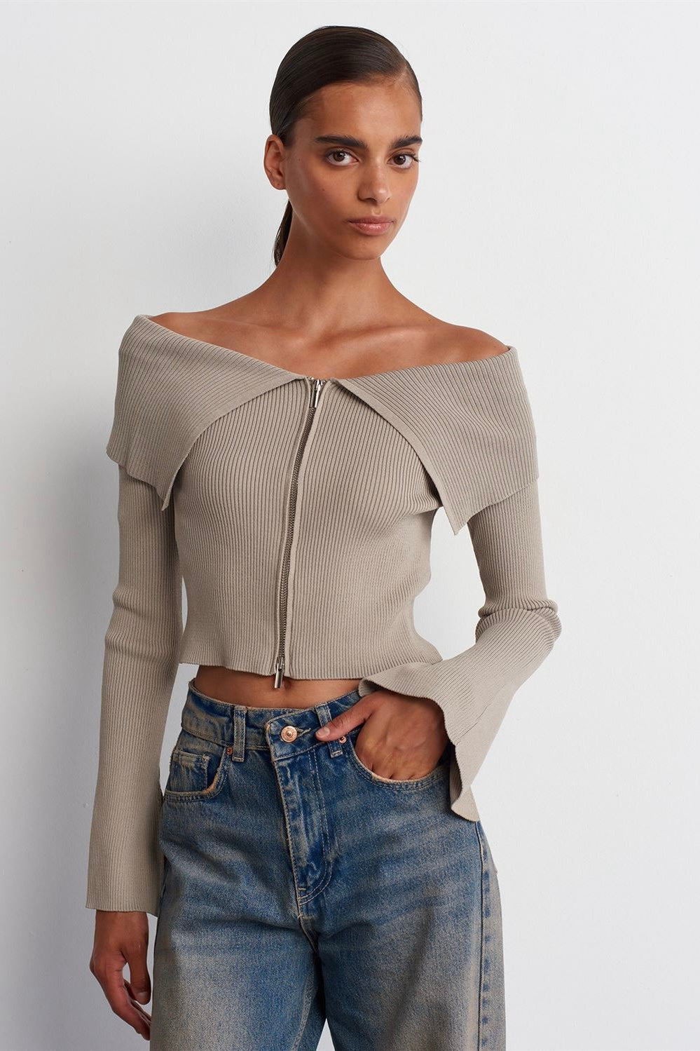 Off-Shoulder Zip-Up Ribbed Top