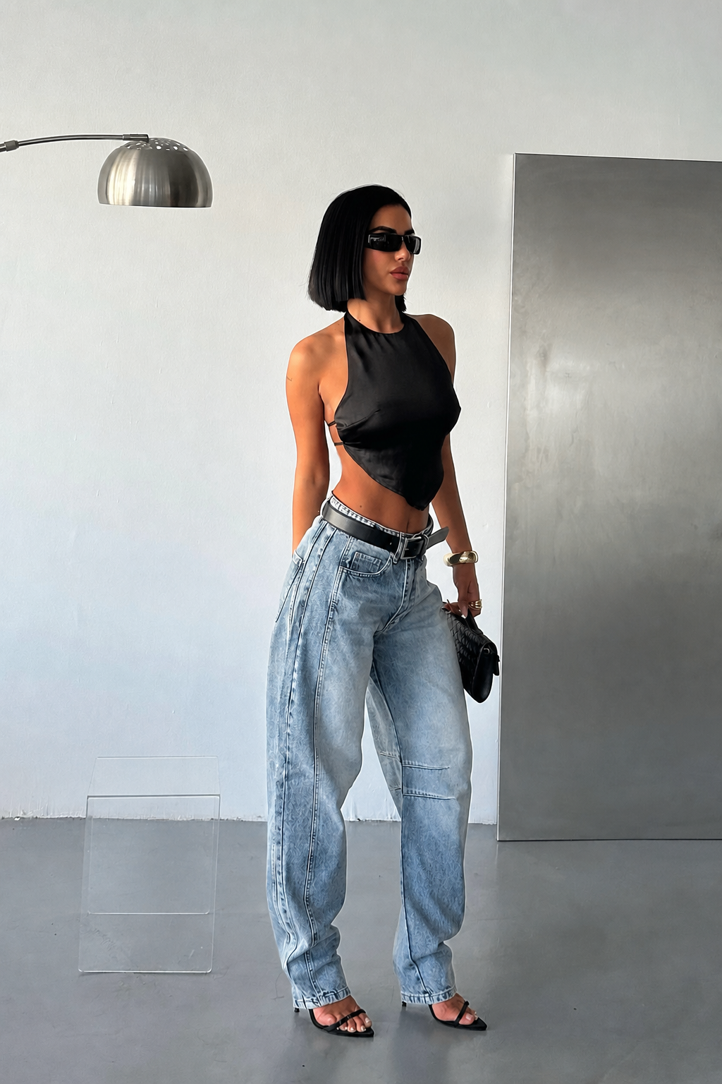 Washed Taper Barrel Jeans