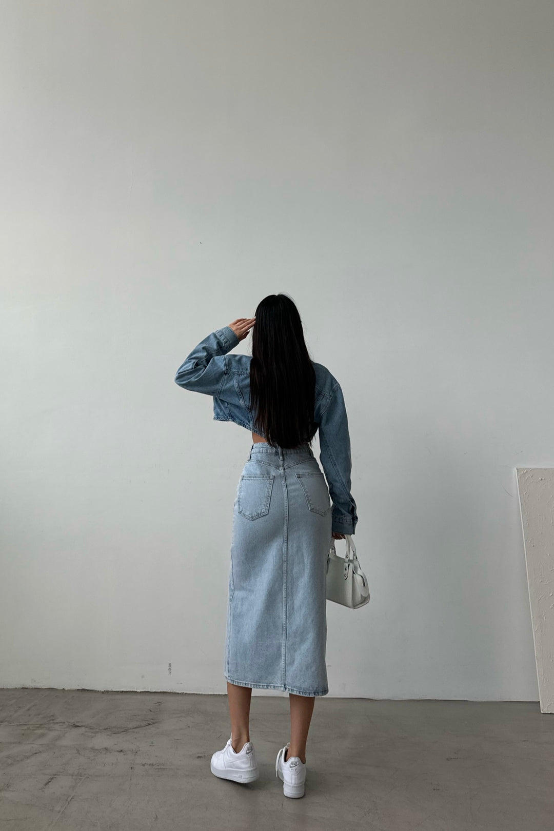 Belt Design Midi Slit Denim Skirt