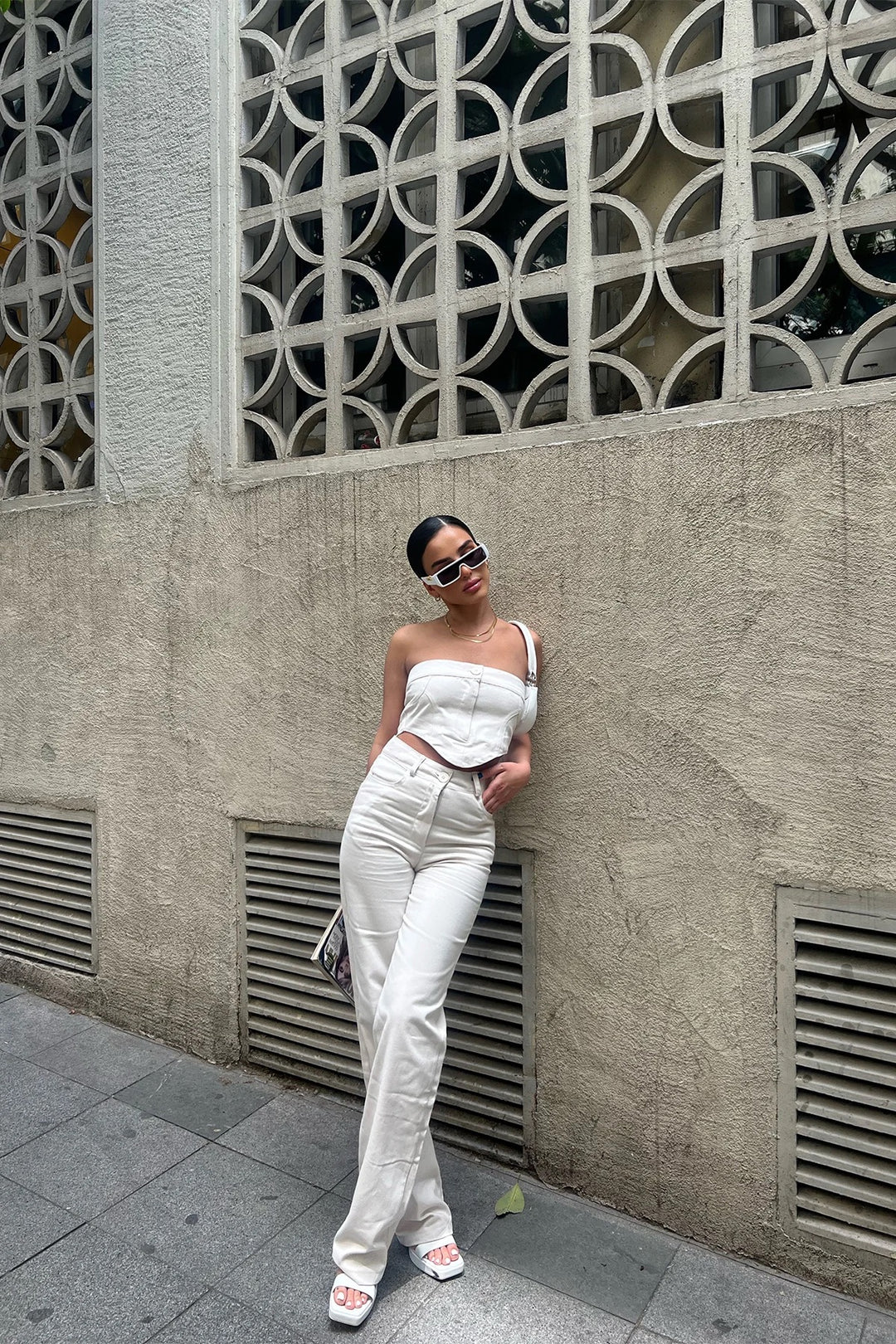 V Shaped Top Set