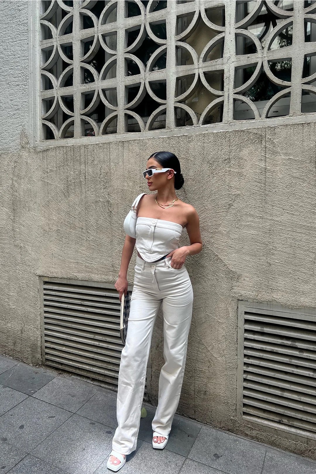 V Shaped Top Set