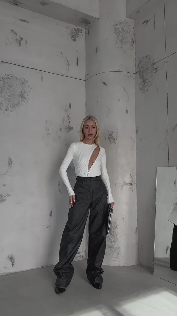 Cross Zipper Knitted Top