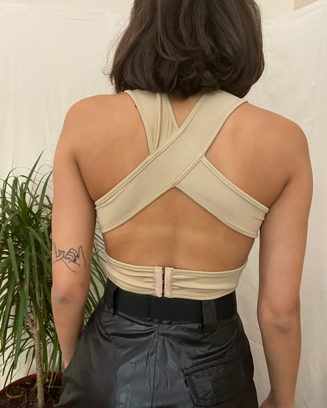 Cross Front-Back Crop Top In Beige