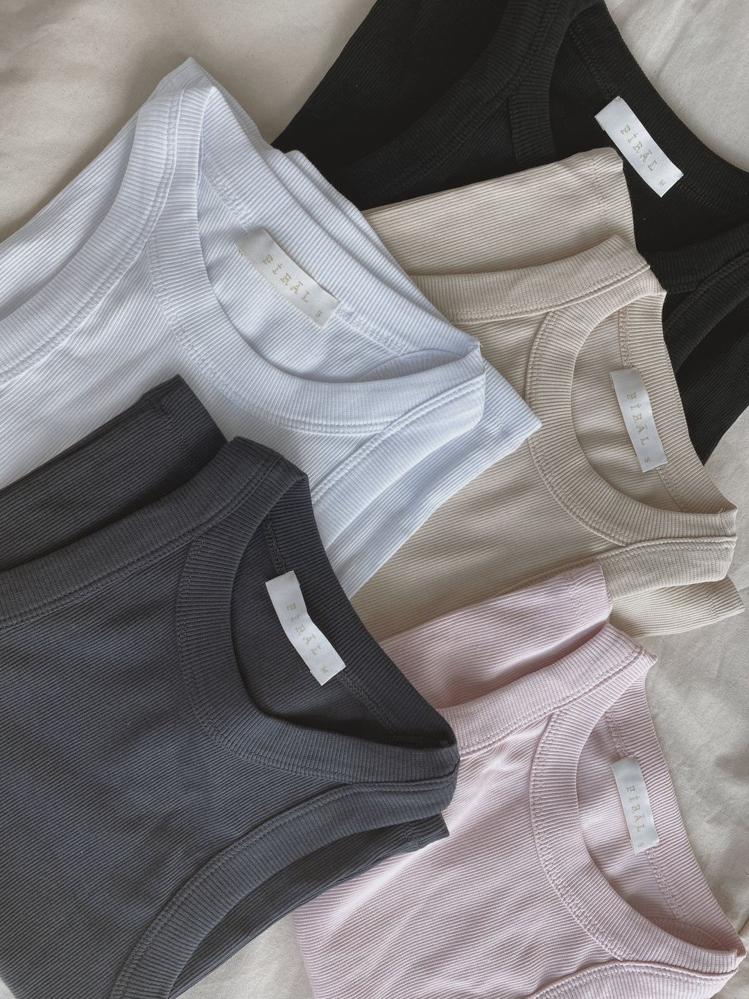 Fitted Ribbed Tank Top